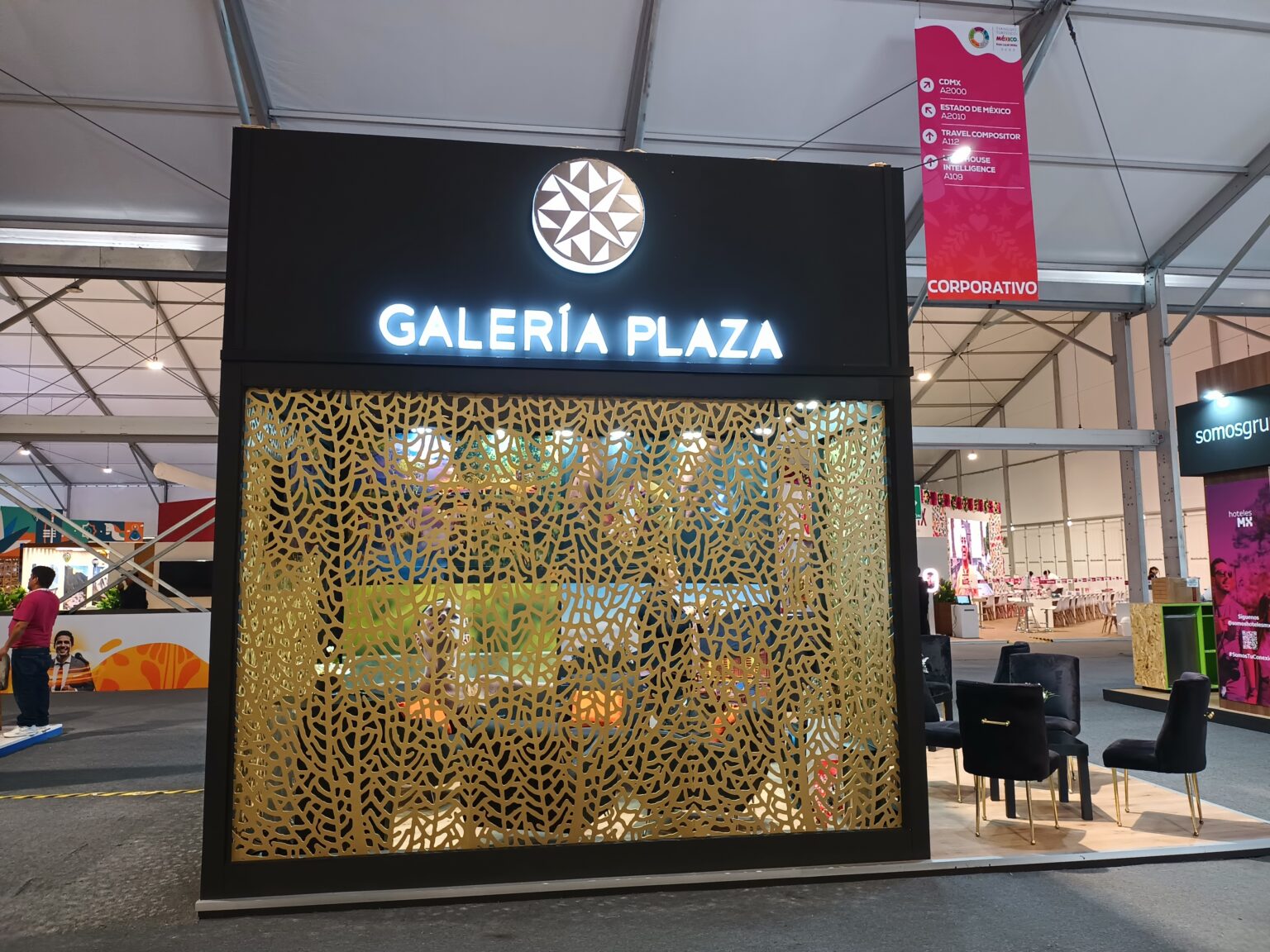 Stand-GB-agency-oranga-dos